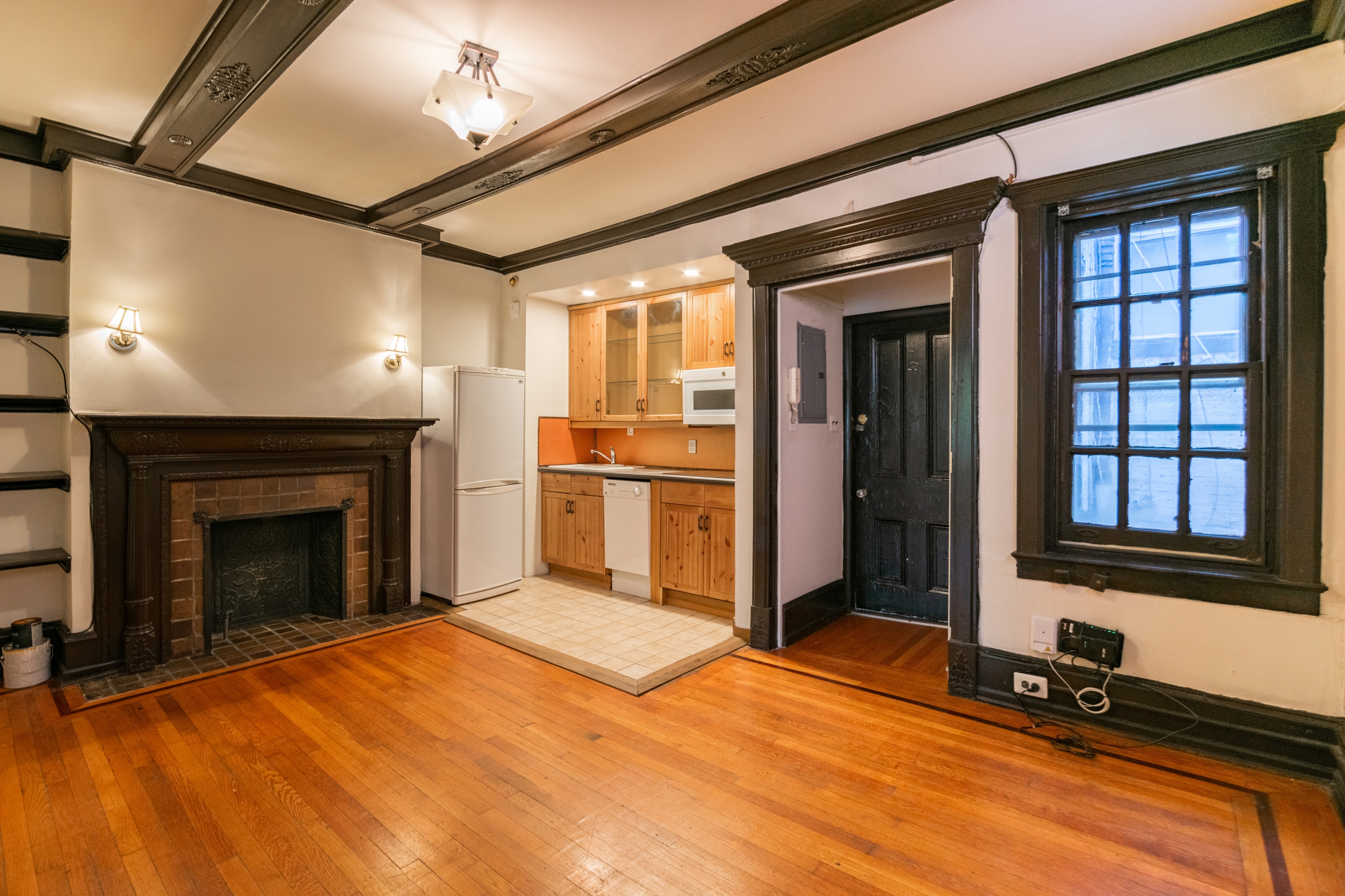 333 South 18th Street - 2R